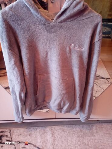 Köynək və bluzalar: 2 ci əl paltarlar var isdiyen vasap yasın — 2