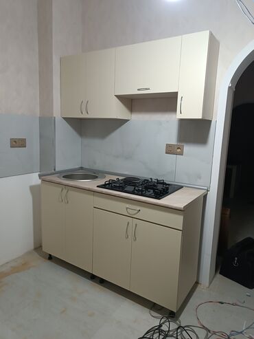 Sifarişlə masalar: Mebel . Mətbəx mebeli . 150 SM ölçüdə. Laminat materialdan hazırlanır