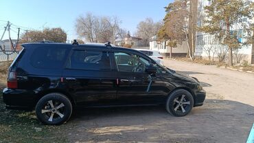 Honda: Минивэн/универсал с просторным салоном и развитыми возможностями — 8