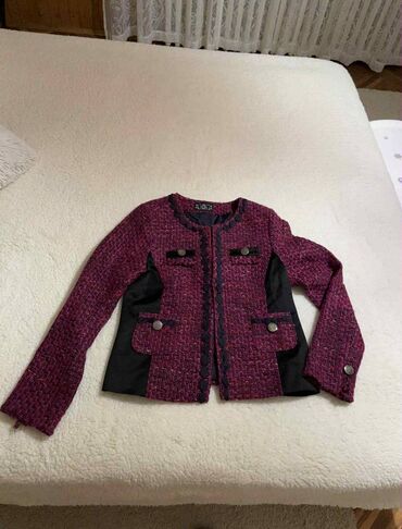 Sakoi: Mona, M, Vuna — 1