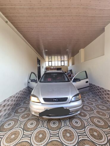 Opel: Opel Astra: 2 l | 1999 il 250 km Universal — 7