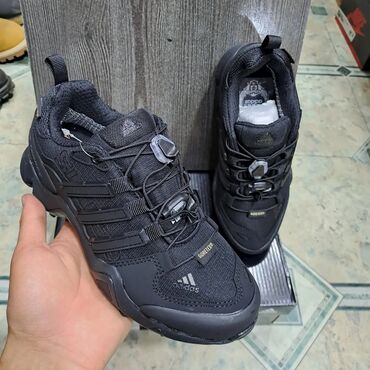 baletki 36 37 razmer: Adidas Gore-tex 

Термо осень и зима

Размер 36.37.38.39.40