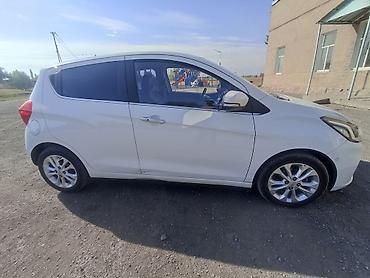 Унаа сатуу: Chevrolet Spark: 2019 г., 1 л, Автомат, Бензин, Хетчбек — 3