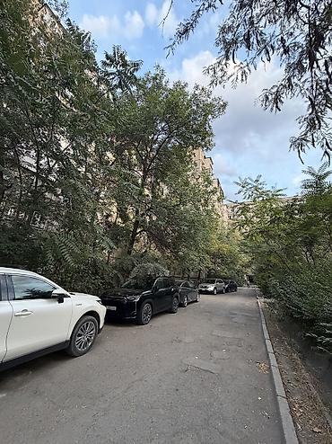 3 комнаты, 68 м², Юг-2 мкр 106 серия, 2 этаж, Старый ремонт