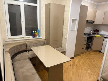 Uzunmüddətli kirayə mənzillər: Xətai metrosu ərazisində, Megafun yaxınlığı, Günəş petrolun yanında, 4 — 7