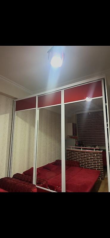Qonaq otağı dəstləri: İşlənmiş, Divan — 1