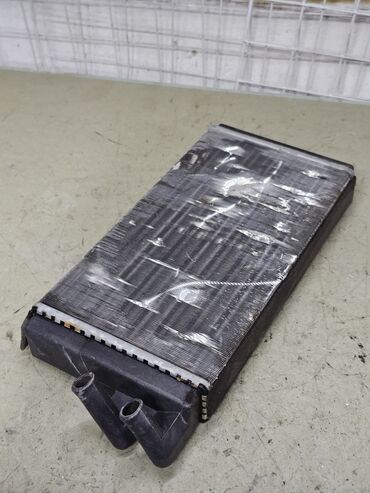 Радиаторы: Радиатор печки Audi 100 C3 / 100 C4, 1991г.в. Б/у, из Германии — 5