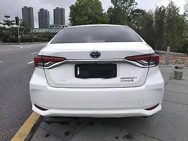 Унаа сатуу: Toyota Corolla: 2021 г., 1.8 л, Автомат, Гибрид, Седан — 3