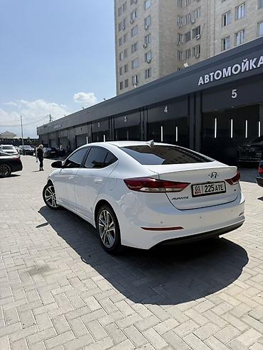 ate: Hyundai Elantra: 2018 г., 1.6 л, Седан — 5