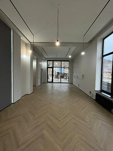 Продажа коттеджей и домов: 🏡 СРОЧНО! Продаётся дом в районе АУЦА ближе к горам⛰️ Рядом : Село — 8