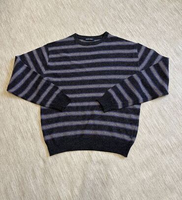 Džemperi: GLOU - Kao nov vuneni muški džemper. Izuzetnog kvaliteta, topao — 4