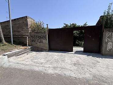gəncə kiraye ev: 🏡 OĞUZ RAYON MƏRKƏZİNDƏ KİRAYƏ HƏYƏT EVİ 🌿 Dağın ətəyində, təbiətin — 1