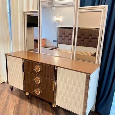 Спальные гарнитуры: Спальный гарнитур, Дерево, цвет - Коричневый — 7