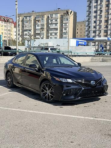 sequoia 2010: Toyota Camry: 2022 г., 2.5 л, Вариатор, Гибрид, Седан — 7