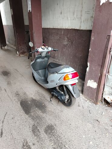 skuter 125 cc: Malaguti f 10 1999 godiste stranac sa papirima 200 e