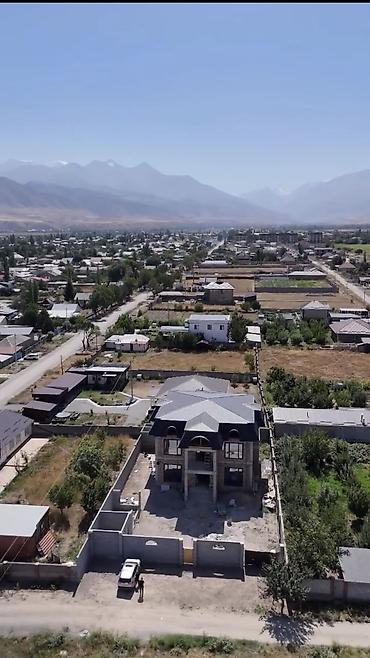 Продажа времянки: 6 комнат и более, 420 м², 8 соток, Байтик, Собственник — 2