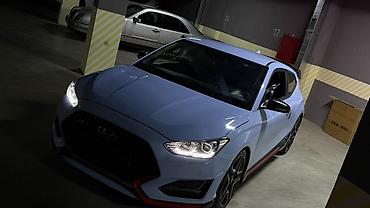 byd e2 2024: Hyundai Veloster: 2019 г., Бензин, Хэтчбэк — 1