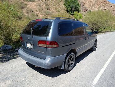 Toyota: Toyota Sienna: 2000 г., 3.3 л, Автомат, Бензин, Минивэн — 5