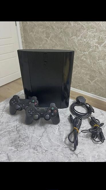 PS3 (Sony PlayStation 3): PS 3 konsulu. satilir .ela vəziyyətdədir islekdir icinde oyunlari var — 1