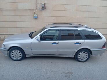 Mercedes-Benz: Mercedes-Benz 220: 2.2 l | 2000 il Universal — 2