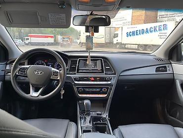 Продажа авто: Hyundai Sonata: 2017 г., 2 л, Автомат, Газ, Седан — 4