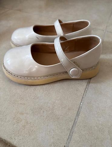 Детская обувь: Продаю обувь детскую б/у с 30 по 33 дешево 1) BEBETOM 33 р.-1500с — 3