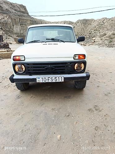 LADA Niva 4x4, ağ sarı rəngdə, universal kuzov. Xüsusiyyətlər: - Tam lalafo.az -da LADA Niva 4x4, ağ sarı rəngdə, universal kuzov. Xüsusiyyətlər: - Tam