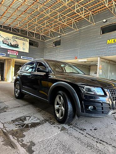 bmw g30 2018: Audi Q5: 2009 г., Автомат, Бензин, Кроссовер — 1