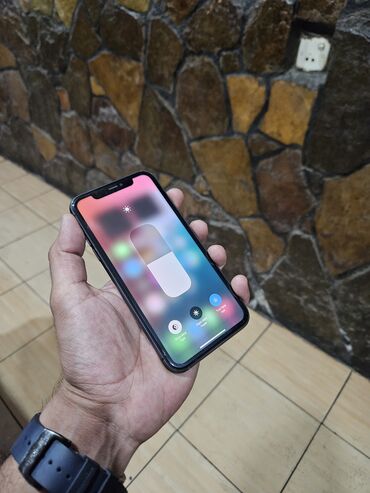2 ci el iphone 16 pro max: IPhone 11, 64 GB, Qara, Face ID