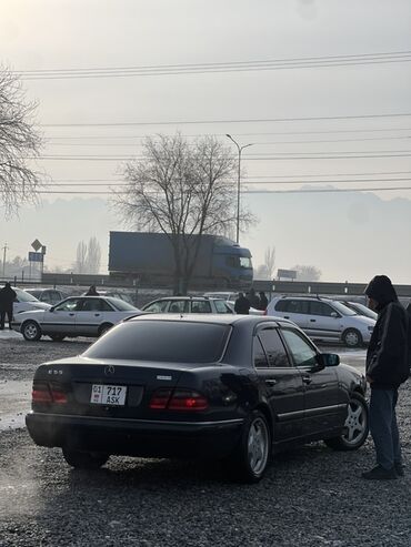 Mercedes-Benz: Mercedes-Benz E-Class: 1997 г., 2.3 л, Механика, Бензин, Седан — 7