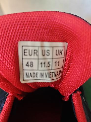 nike tech: Nike firmasının krossovkası (yenidir geyinilməyib) - Ölçü: 48 - Üst — 2