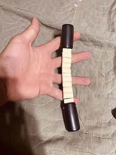 mini massage stick: Гибкий ручной массажёр-растяжка для кистей и предплечий Описание: - — 2