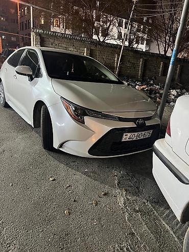 nıssan: Toyota Corolla: 1.8 l | 2019 il Sedan — 6
