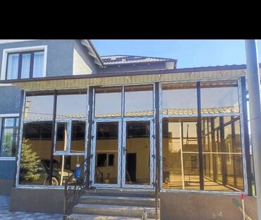 Металлопластиковые окна на заказ: Металлопластиковое окно на заказ, Тип окна: Витражные, Мансардные, Панорамные, Бесплатная установка, Без рассрочки — 11