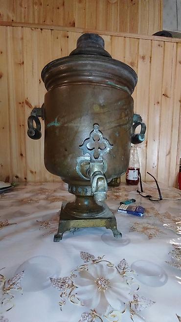 suvenir samovar: Qədim samovar üzərində möhürləridə var Степан Баташев 1883 cü il — 1