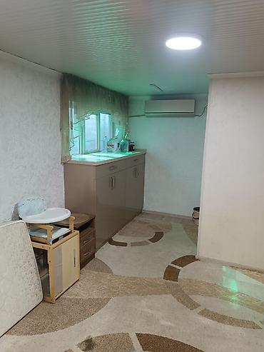 Продажа коттеджей и домов: Продаю дом в районе киркомстром. По номеру телефона доступен только — 14