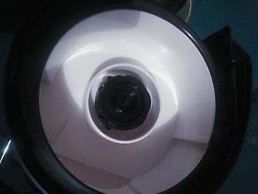 bordo: Sokovnik Russell Hobbs Aura – 650 W, NEKORIŠĆEN NEKORISCEN NOV — 3