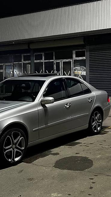 Mercedes-Benz: Mercedes-Benz E-Class: 2002 г., Седан — 6