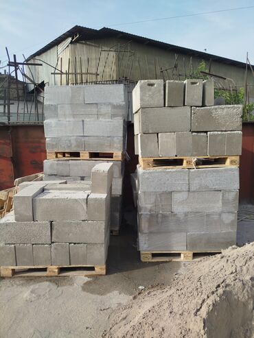 Газоблок: Газоблок, Неавтоклавный, 600x200x300, D700