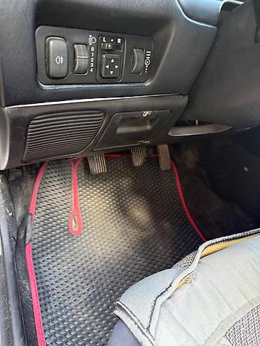 кпп на пассат: Mitsubishi Carisma: 2001 г., 1.8 л, Кол менен иштөөчү, Бензин, Седан — 3
