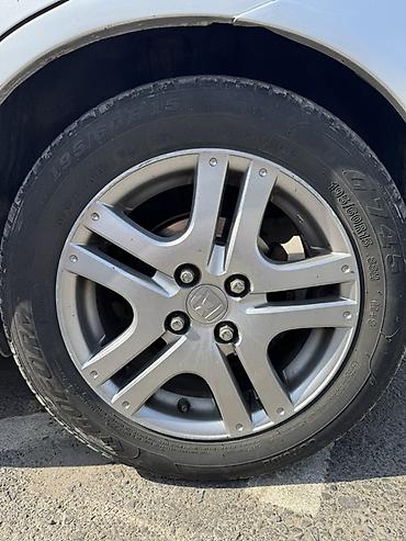 диски на хонду: Комплект из 4 легкосплавных дисков Honda с шинами. Характеристики: - — 2