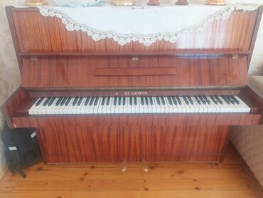 CD, DVD disklər və kassetlər: Piano, Belarus, Akustik