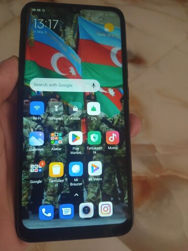 telefon tank: Xiaomi Redmi 9A, 32 GB, rəng - Qara, 
 İki sim kartlı