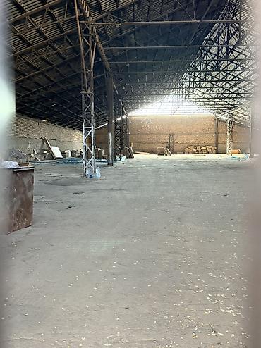 контейнер морфлот купить: 1900 м², Первая линия, С отдельным входом, С высокими потолками — 2