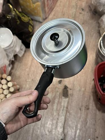 алюминиевая кастрюля купить: Небольшой ковш с крышкой - Материал: алюминий - Объём ориентировочно — 1