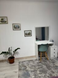 Посуточная аренда домов: 300 м², 5 комнат, Евроремонт, Забор, огорожен at lalafo.kg — 4 Посуточная аренда домов: 300 м², 5 комнат, Евроремонт, Забор, огорожен — 4