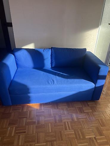 Sofe i kaučevi: Plavi trosed na razvlačenje sa ležajem - Moderan plavi trosed sa — 2