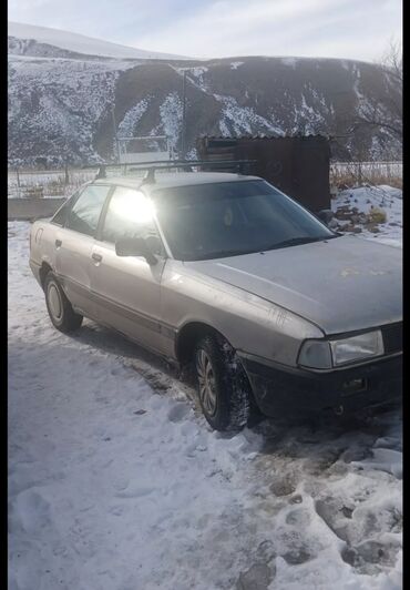 Audi: Audi 80: 1987 г., 1.8 л, Механика, Бензин, Седан