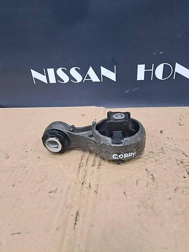 NOSAC MOTORA GORNJI DESNI M9R ZA NISSAN X-TRAIL, QASHQAI + 2 OD 2007