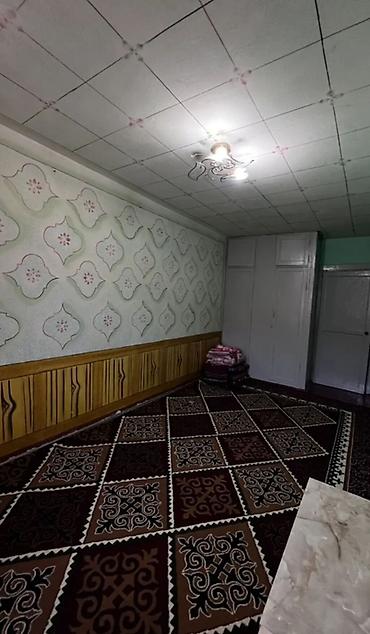квартира в акорго: 2 комнаты, 30 м², Ак-Орго ж/м 105 серия, 3 этаж — 3